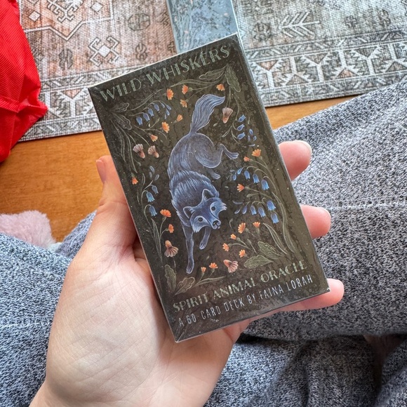 Wild Whiskers Spirit Animal Oracle Deck - Picture 1 of 2